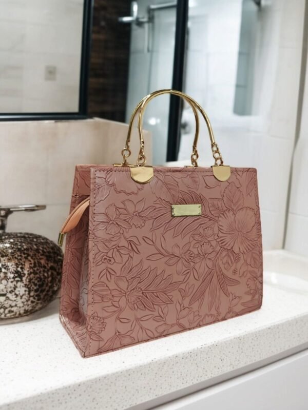 Decent Women’s Purse – Elegant Single Piece Hand Purse for Everyday Use